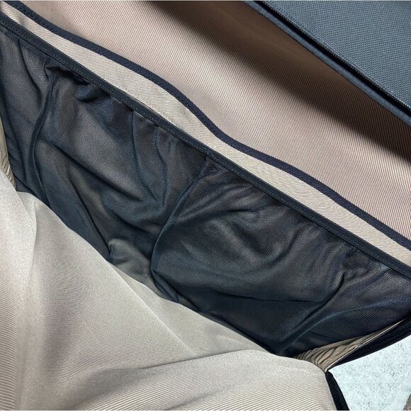 Victorinox Mobilizer Black Ballistic 25" Wheeled Deluxe Garment Bag Luggage - Picture 15 of 16